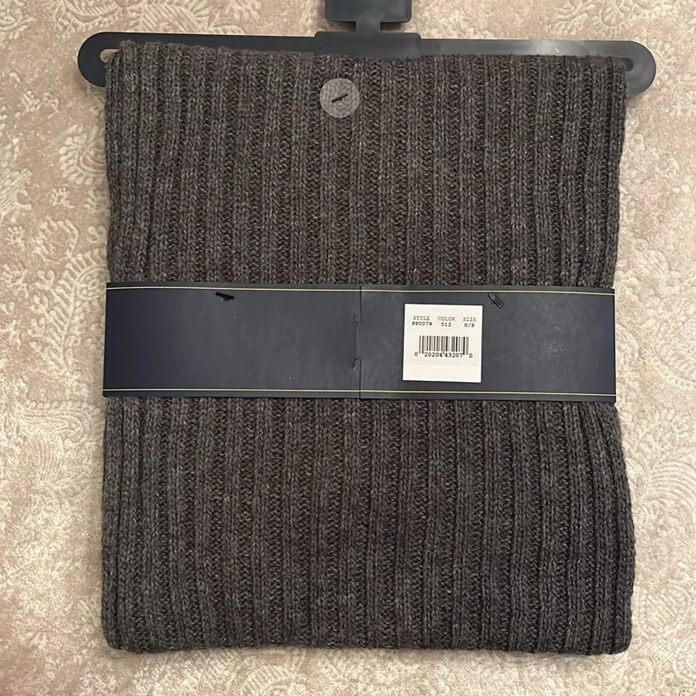 Brand New Polo Ralph Lauren 2-Piece Knit Beanie Hat & Scarf Set Gray Wool Pony